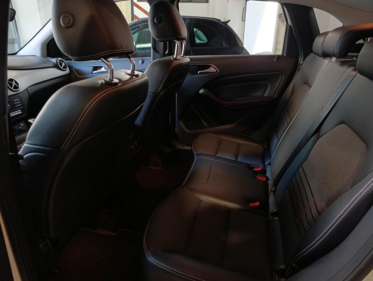Mercedes-benz B180 d Euro 6 Sport Pack Night restyling Navi/Led/Full