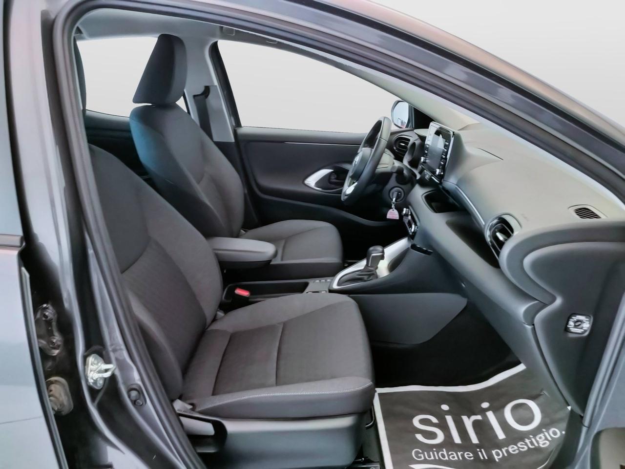 TOYOTA Yaris IV 2020 - Yaris 1.5h Trend