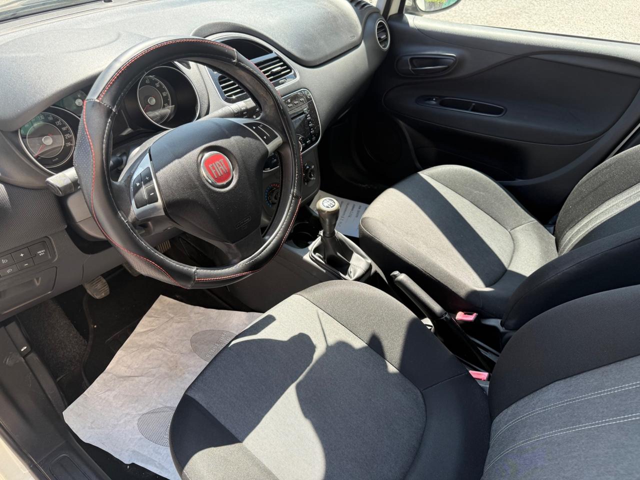 Fiat Punto 1.3 MJT 75 CV 5 porte