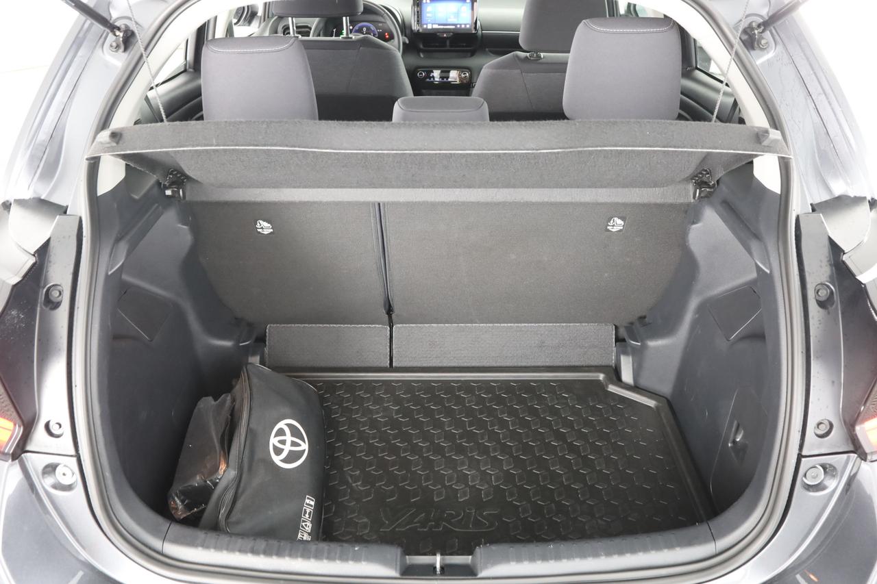 TOYOTA Yaris 4ª serie Yaris 1.5 Hybrid 5 porte Trend
