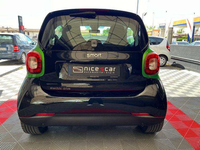 SMART ForTwo EQ Passion * FULL ELECTRIC *