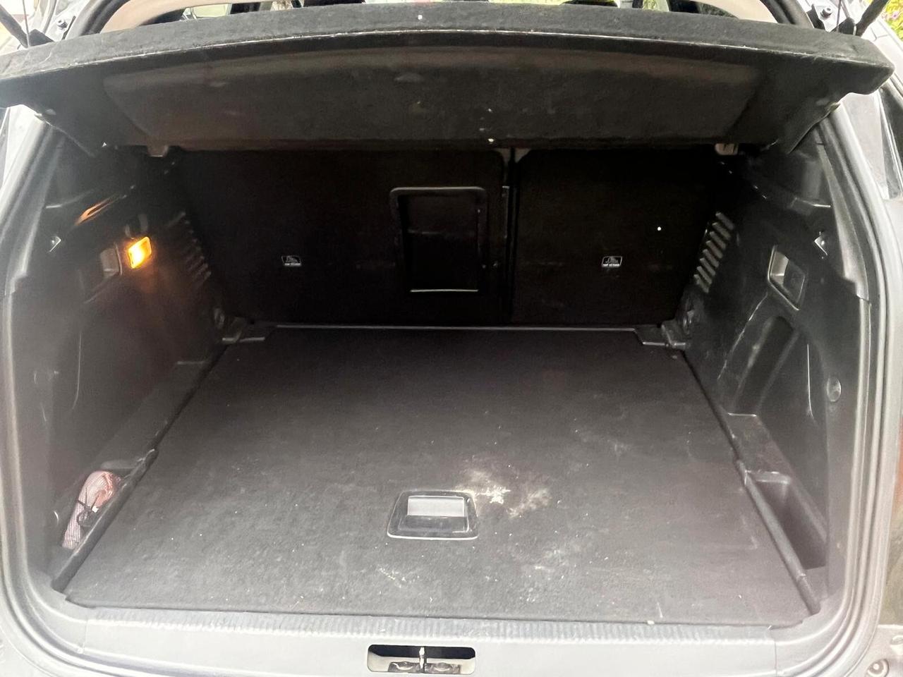 Peugeot 3008 BlueHDi 130 S&S EAT8 Allure Pack
