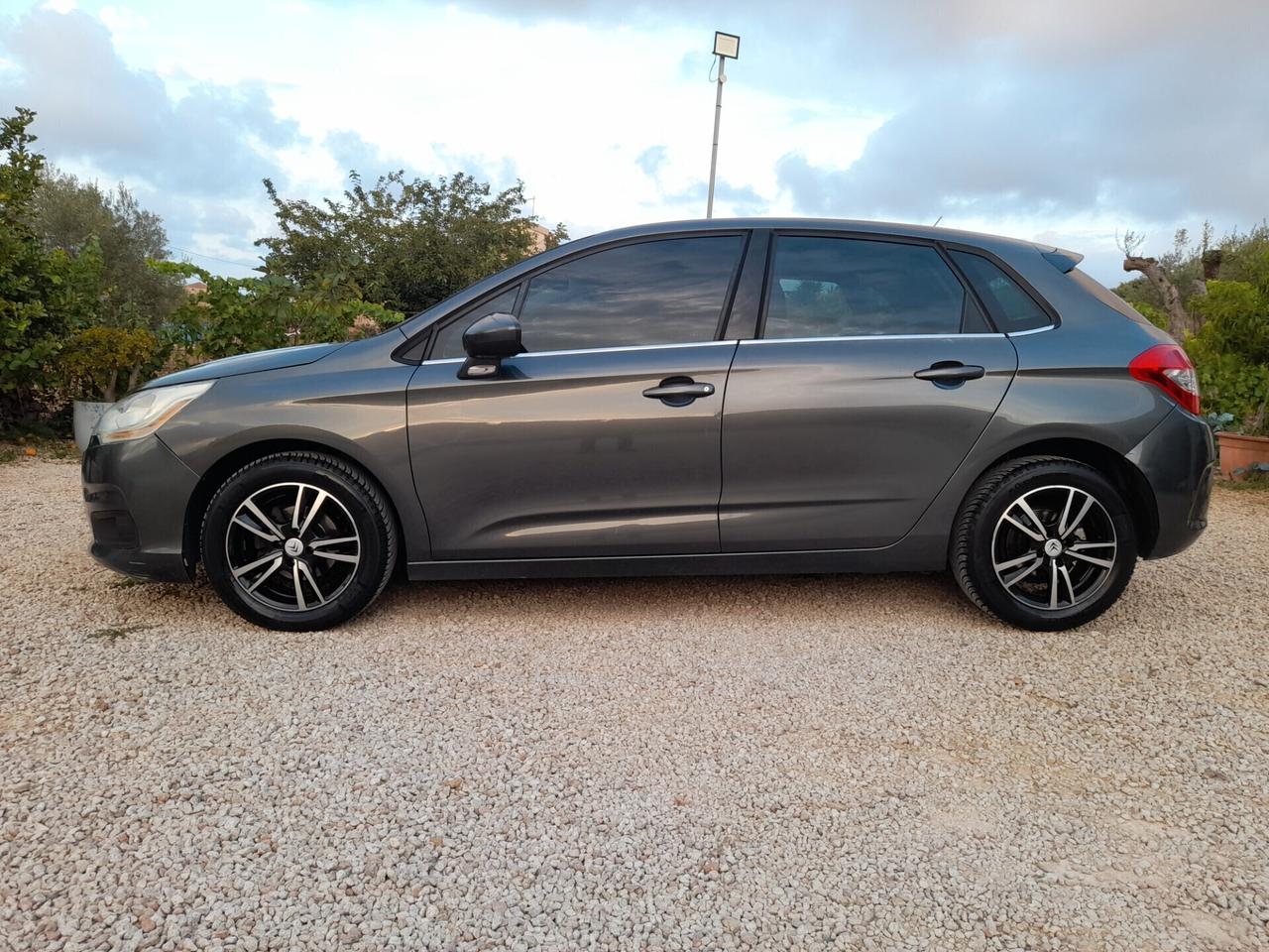 Citroen C4 1.6HDI 112CV EXCLUSIVE ANNO 2012