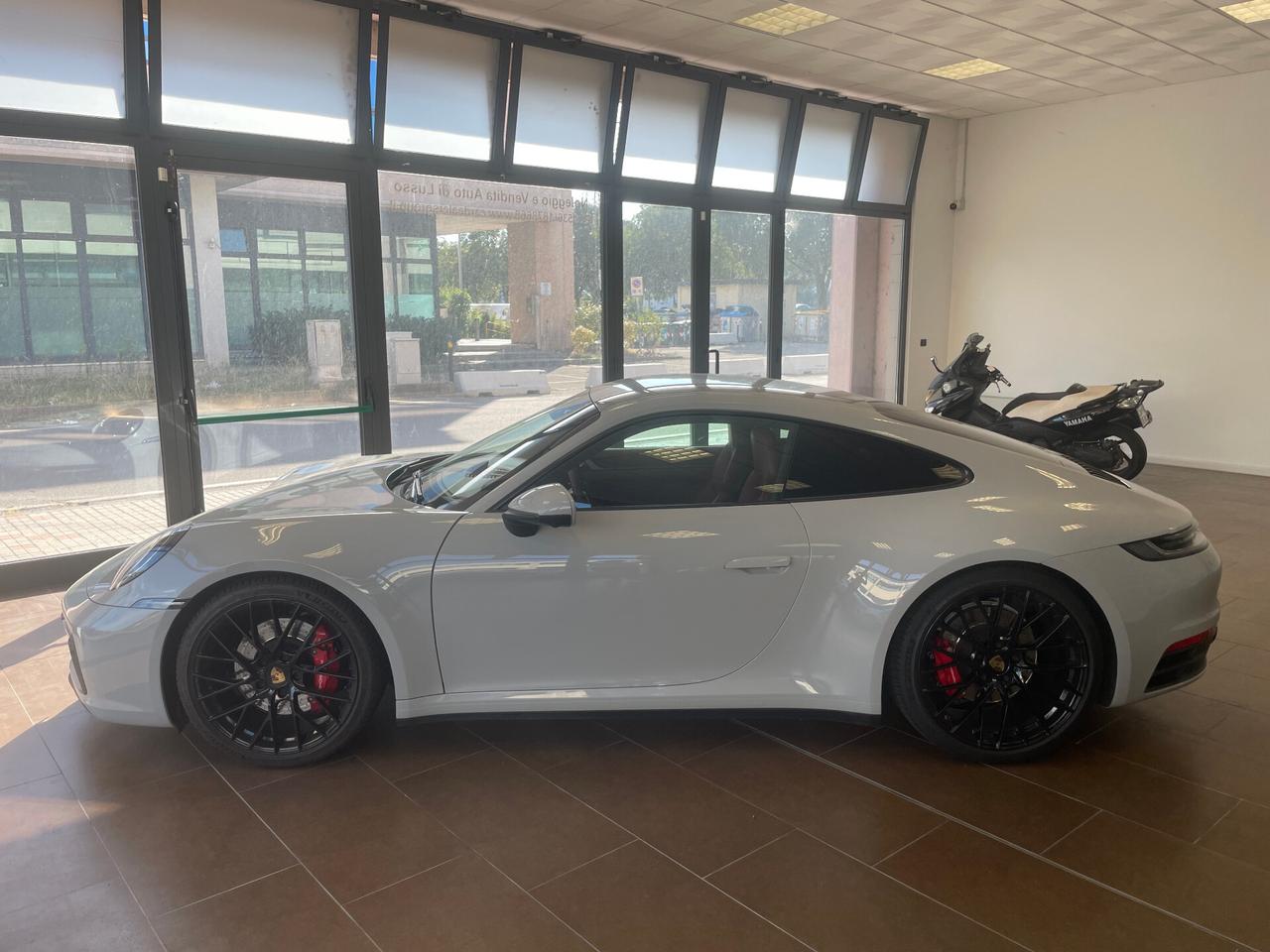 Porsche 911 Carrera 4S