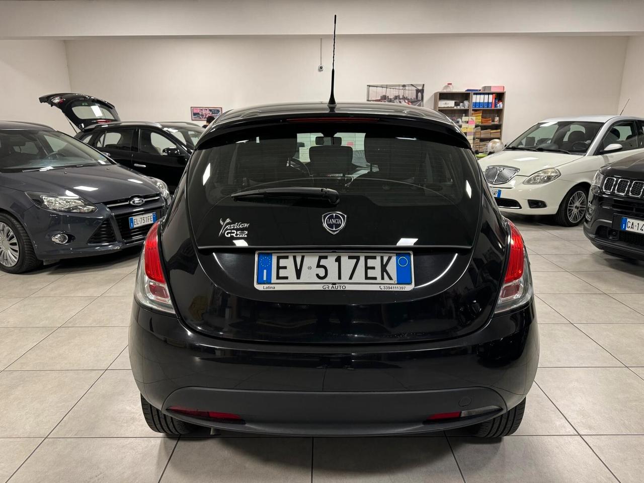 Lancia Ypsilon 1.2 BENZ NEOPATENTATI 2014