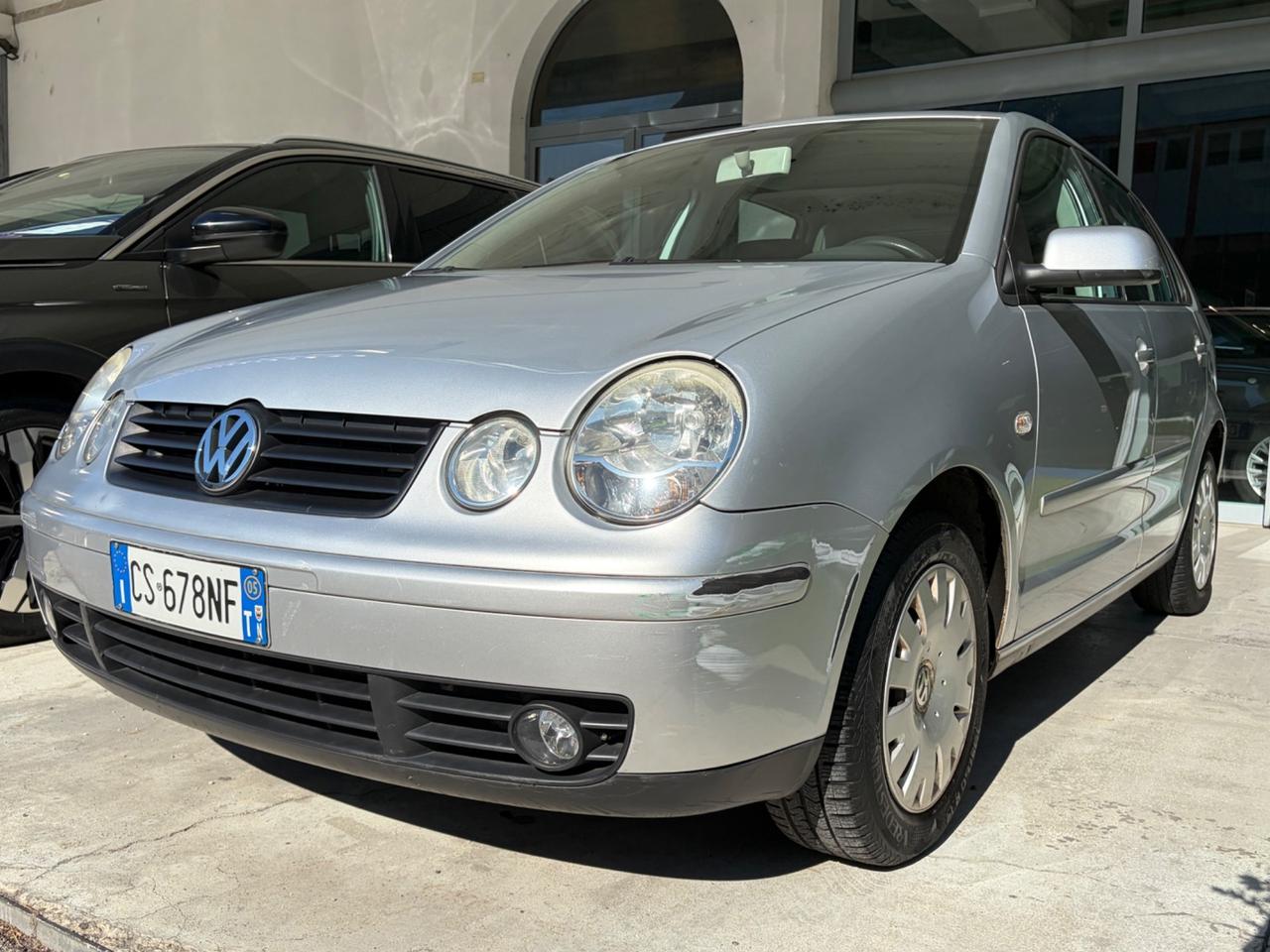 Volkswagen Polo 1.2 5p. Trendline 110.000 km
