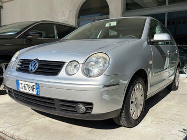 Volkswagen Polo 1.2 5p. Trendline 110.000 km