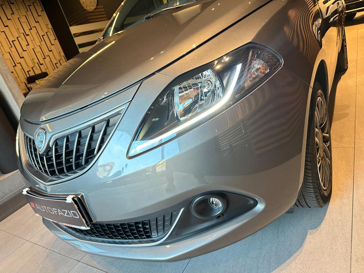 Lancia Ypsilon 1.0 FireFly 5 porte S&S Hybrid Gold Plus