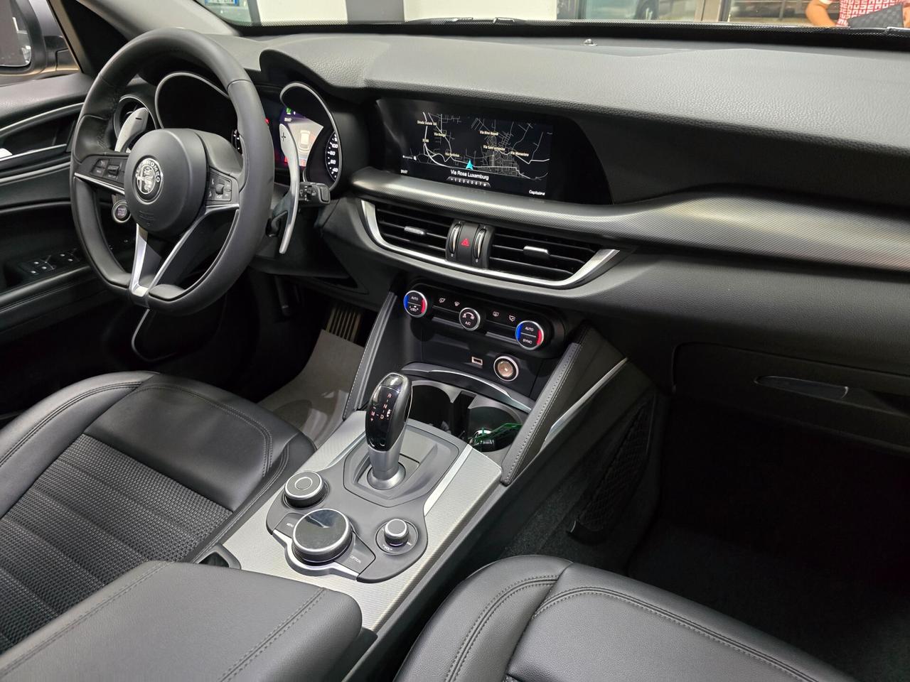 Alfa Romeo Stelvio 2.2 Turbodiesel 210 CV AT8 Q4 Executive