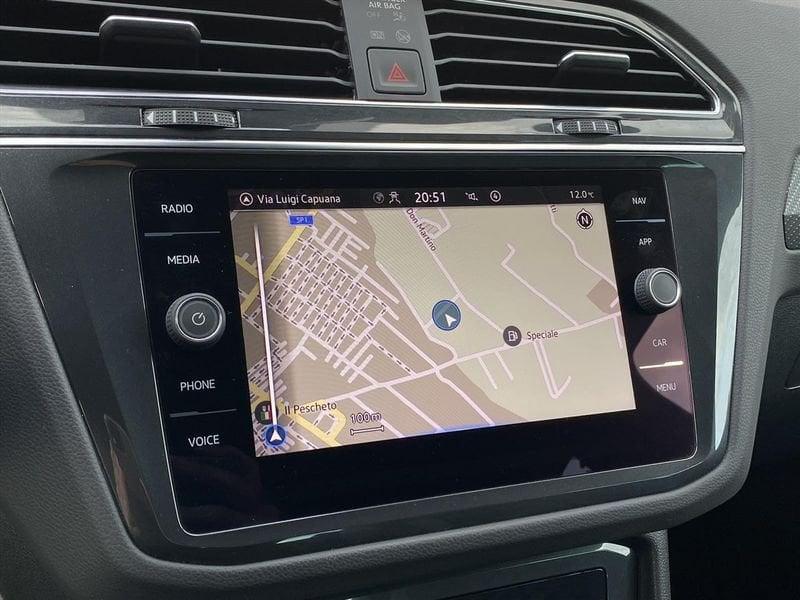 Volkswagen Tiguan R-LINE 2.0 TDI SCR 110 KW (150 CV) DSG