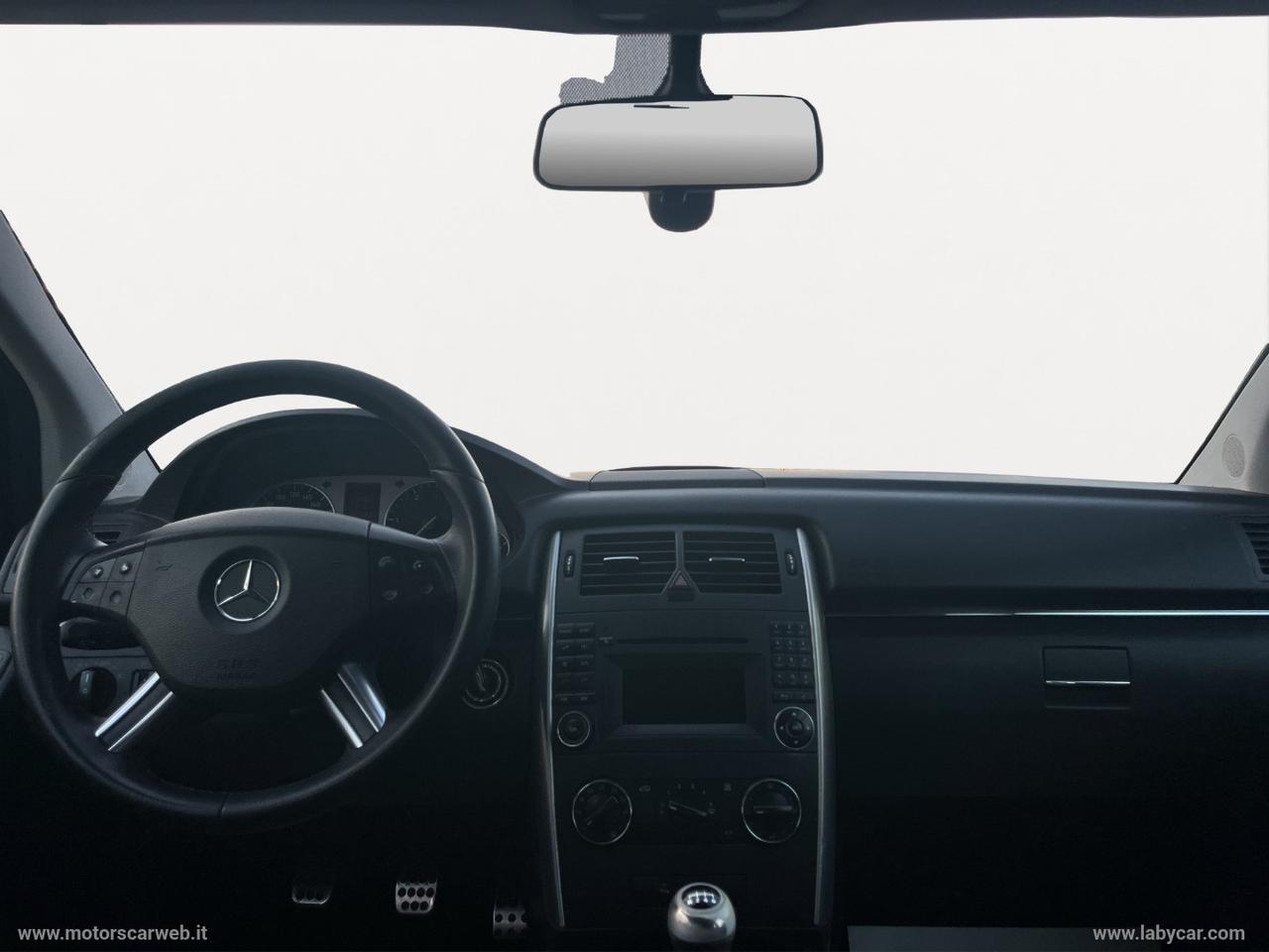 MERCEDES-BENZ B 200 CDI Sport