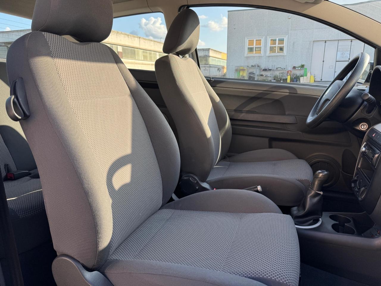 Volkswagen Fox 1.2 Sport 31000 km