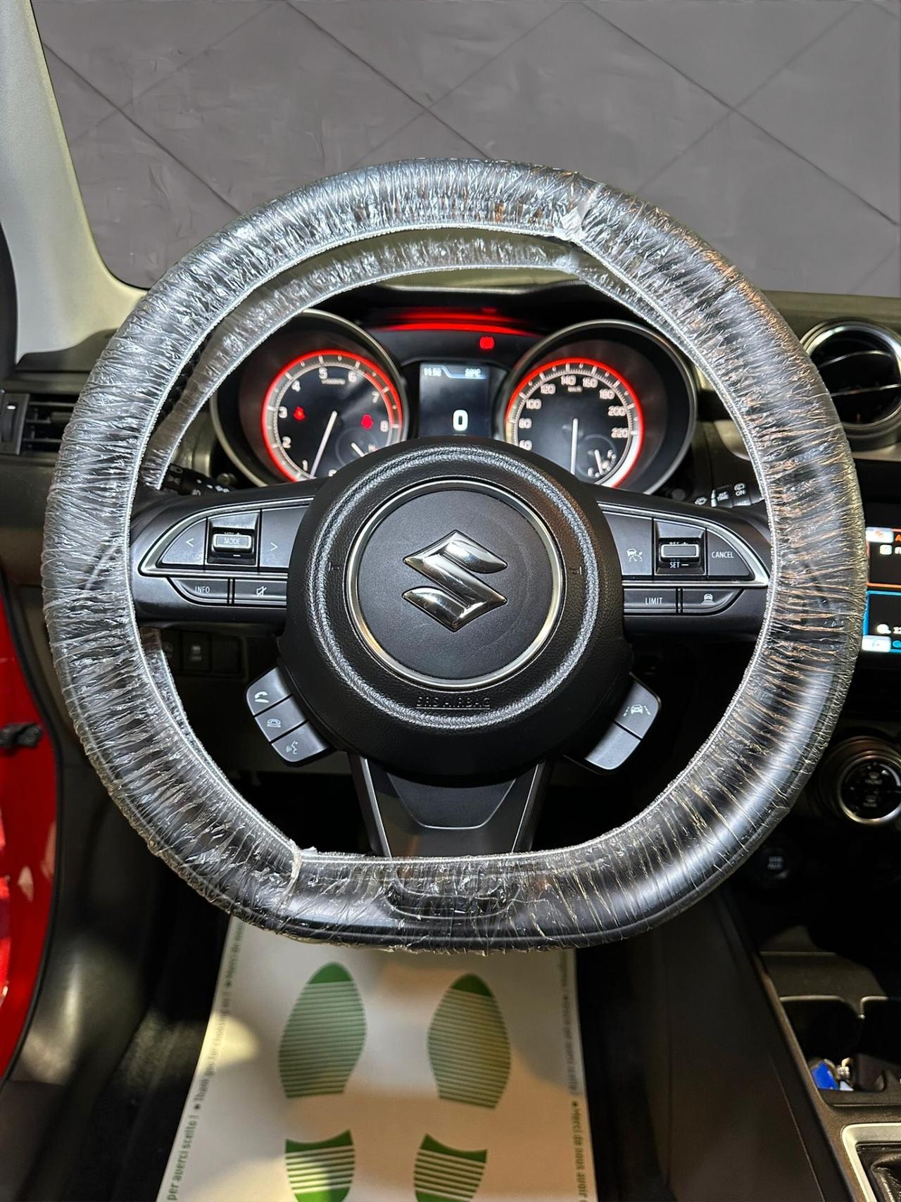 Suzuki Swift 1.2 Hybrid Top
