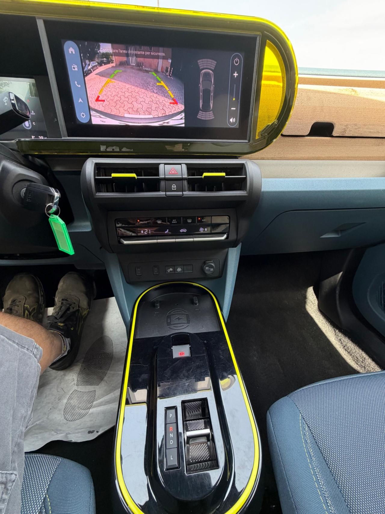 Fiat Grande Panda 1.2 Hybrid 110 CV S&S La Prima