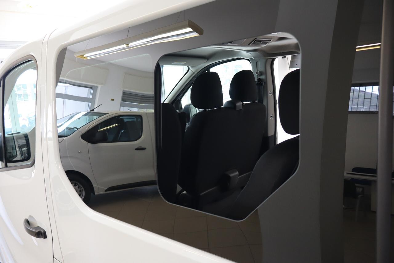 RENAULT TRAFIC PASSENGER 9 POSTI 2.0 BLUEDCI 150 CV L2 H1 EDC AUTHENTIQUE