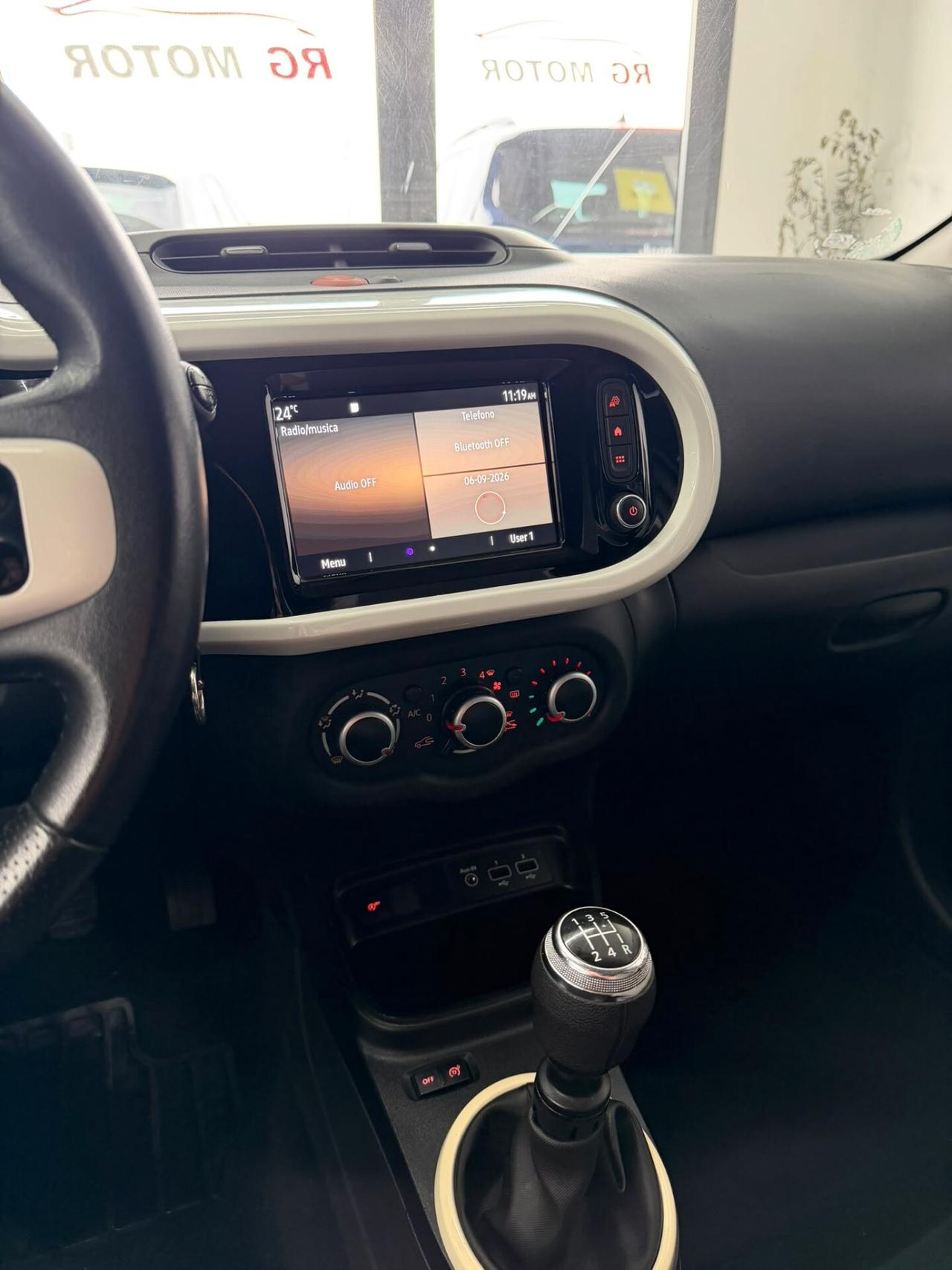 Renault Twingo SCe 65 CV Urban Night