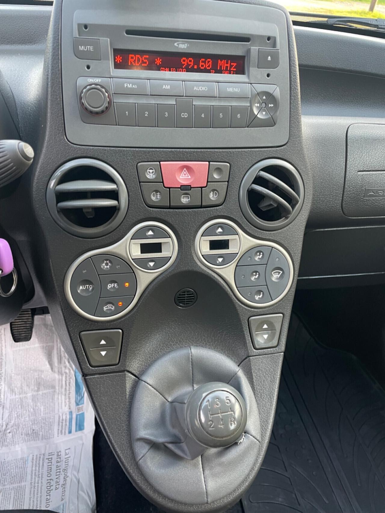 Fiat Panda 1.2 Emotion