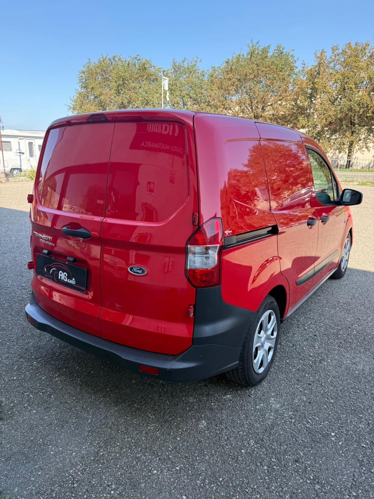 Ford Transit Courier 1.5 TDCi 100CV Van Entry