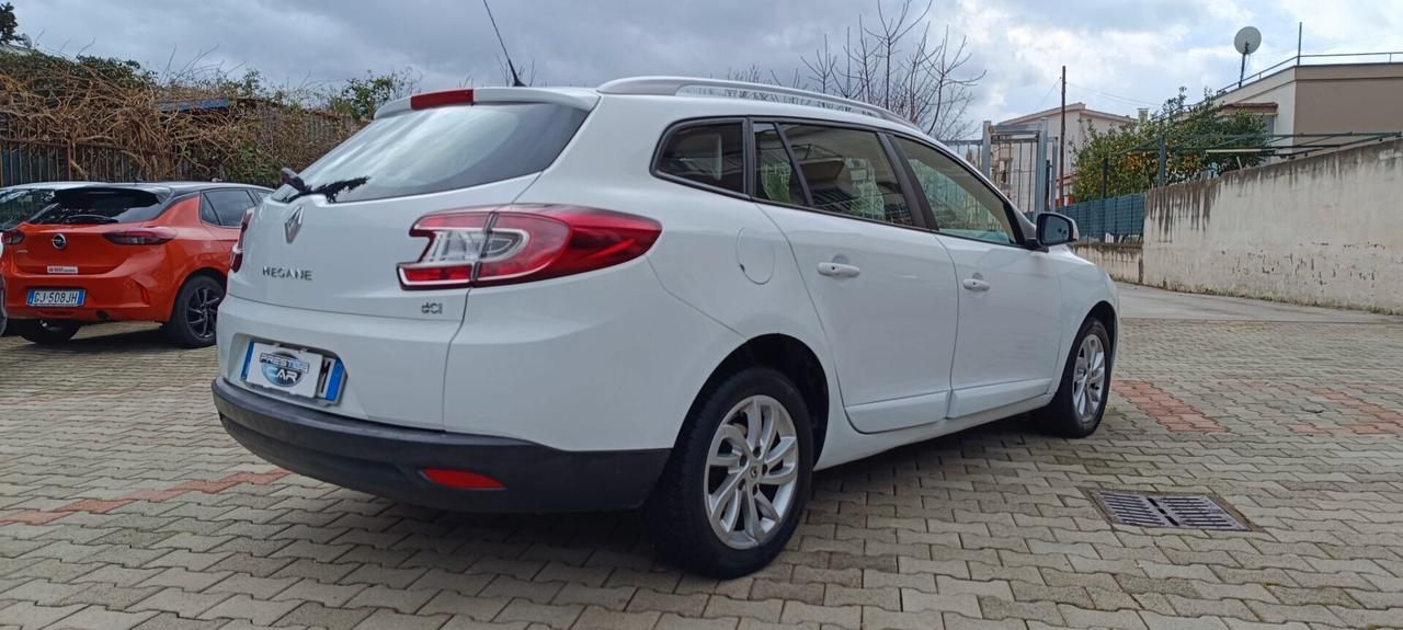 Renault Megane Mégane 1.5 dCi 110CV Start&Stop SporTour Wave