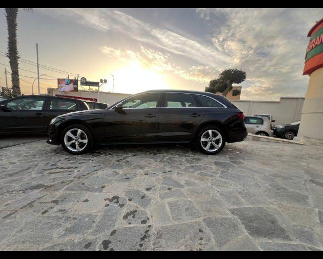 AUDI A4 Avant 35 TDI/163 CV S tronic