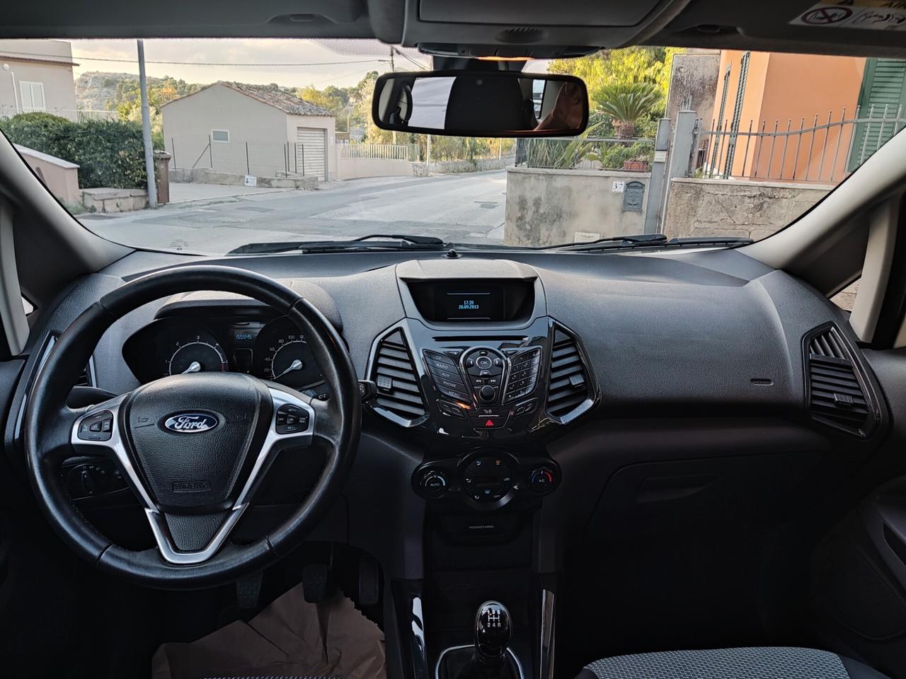 Ford EcoSport 1.5 TDCi Titanium OK NEOP