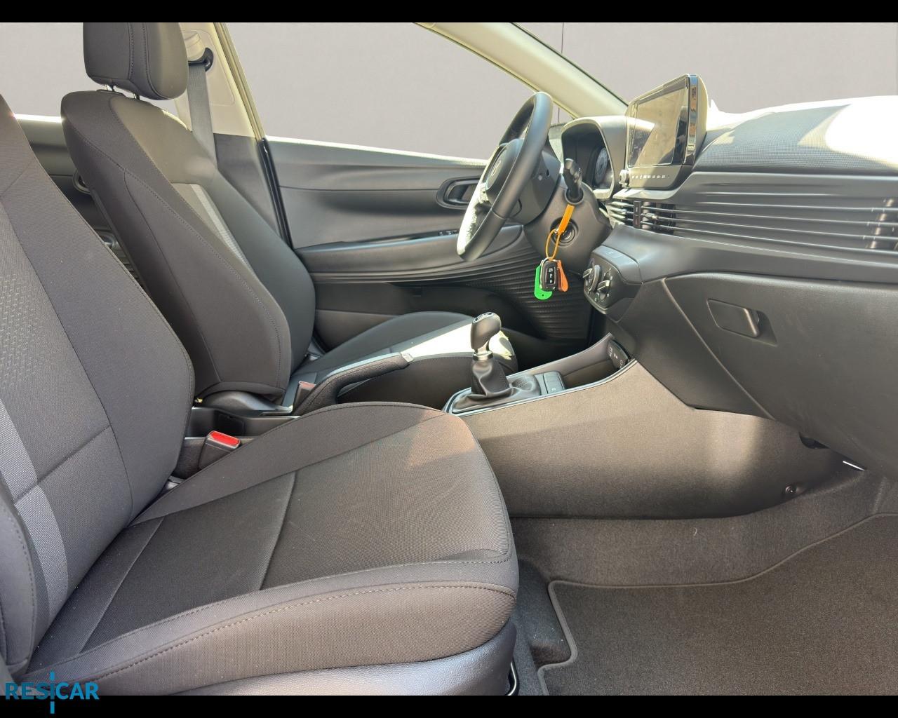 HYUNDAI I20 PE MY25 1.2 MT CONNECTLINE