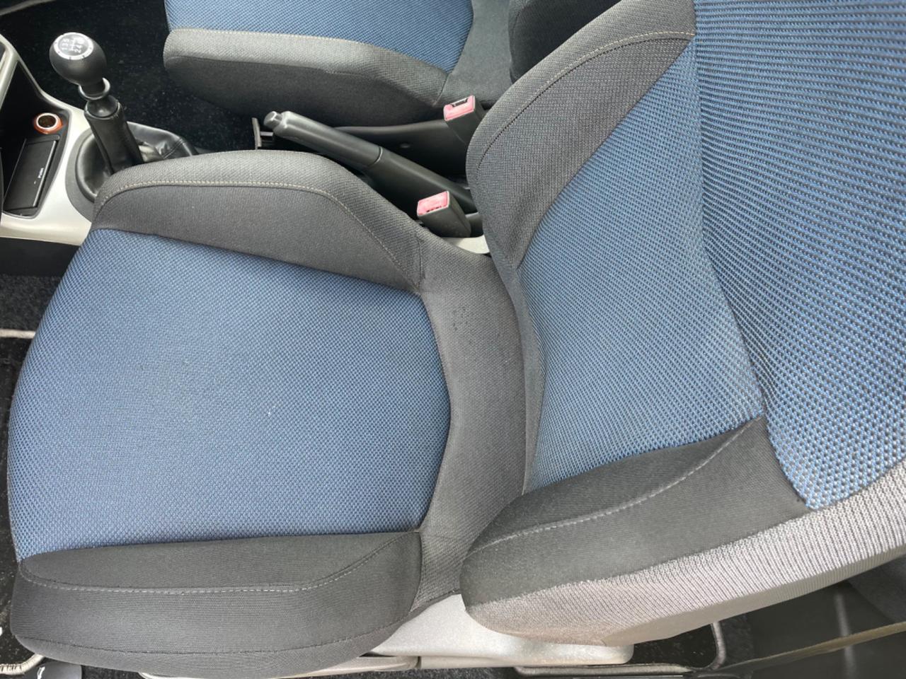 Fiat Punto 1.2i 16V cat 3 porte Sporting NEOPATENTATI