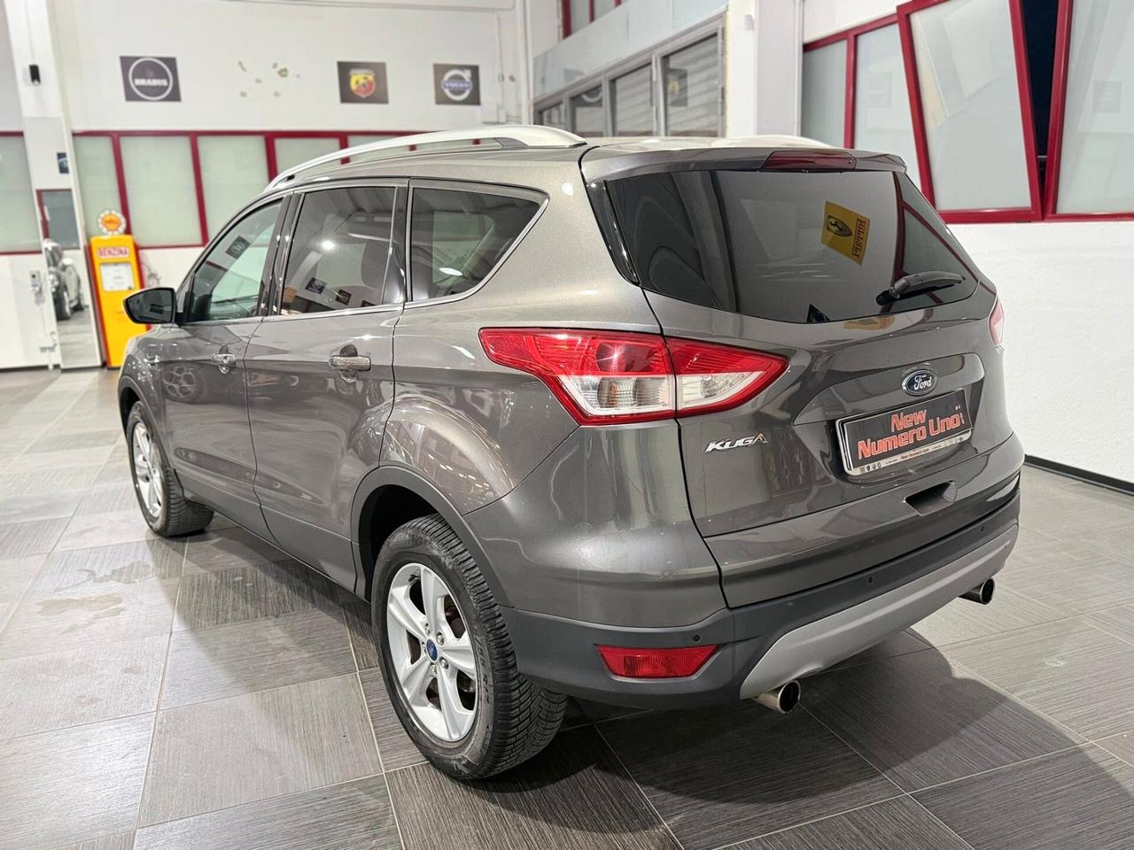 Ford Kuga 2.0 Tdci 140cv4WD Titanium 2013