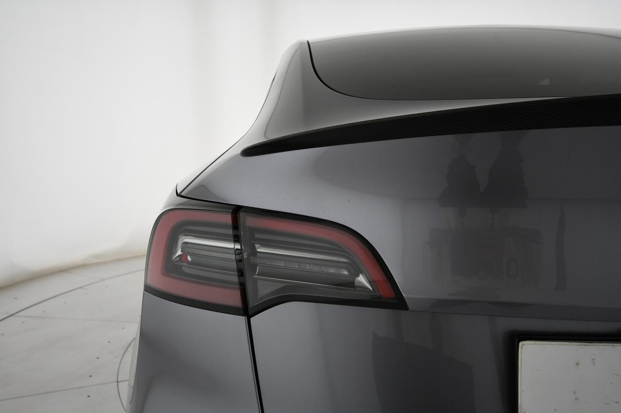 TESLA Model Y Performance Dual Motor awd PILOTA AUTOMATICO+CAMERA+ACC