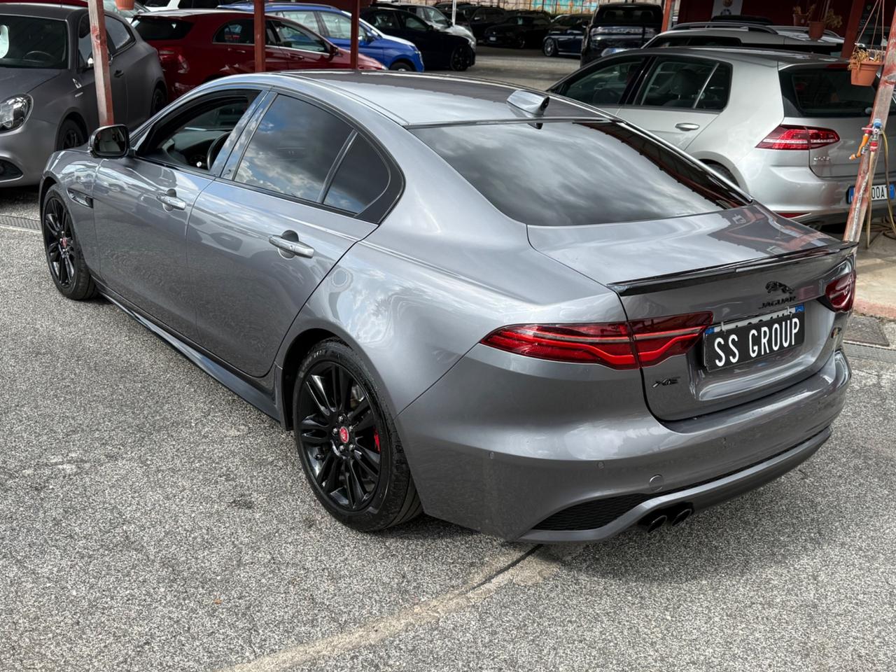 XE 2.0 D 204 CV-R-Dynamic HSE-IVA ESP-unipro