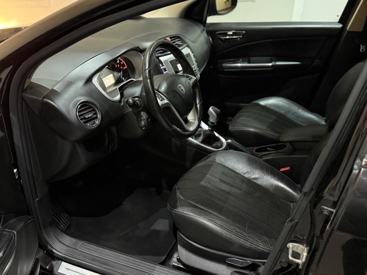 Lancia Delta 1.6 MJT Cv120/Kw88 Per Neopatentati