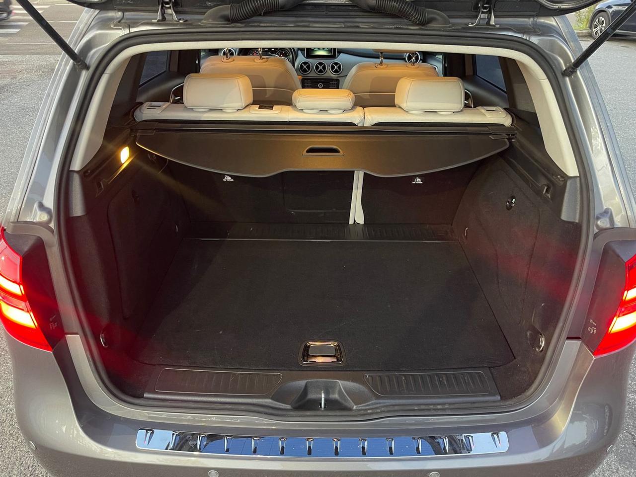 Mercedes-Benz B 180 B-Class B #10168