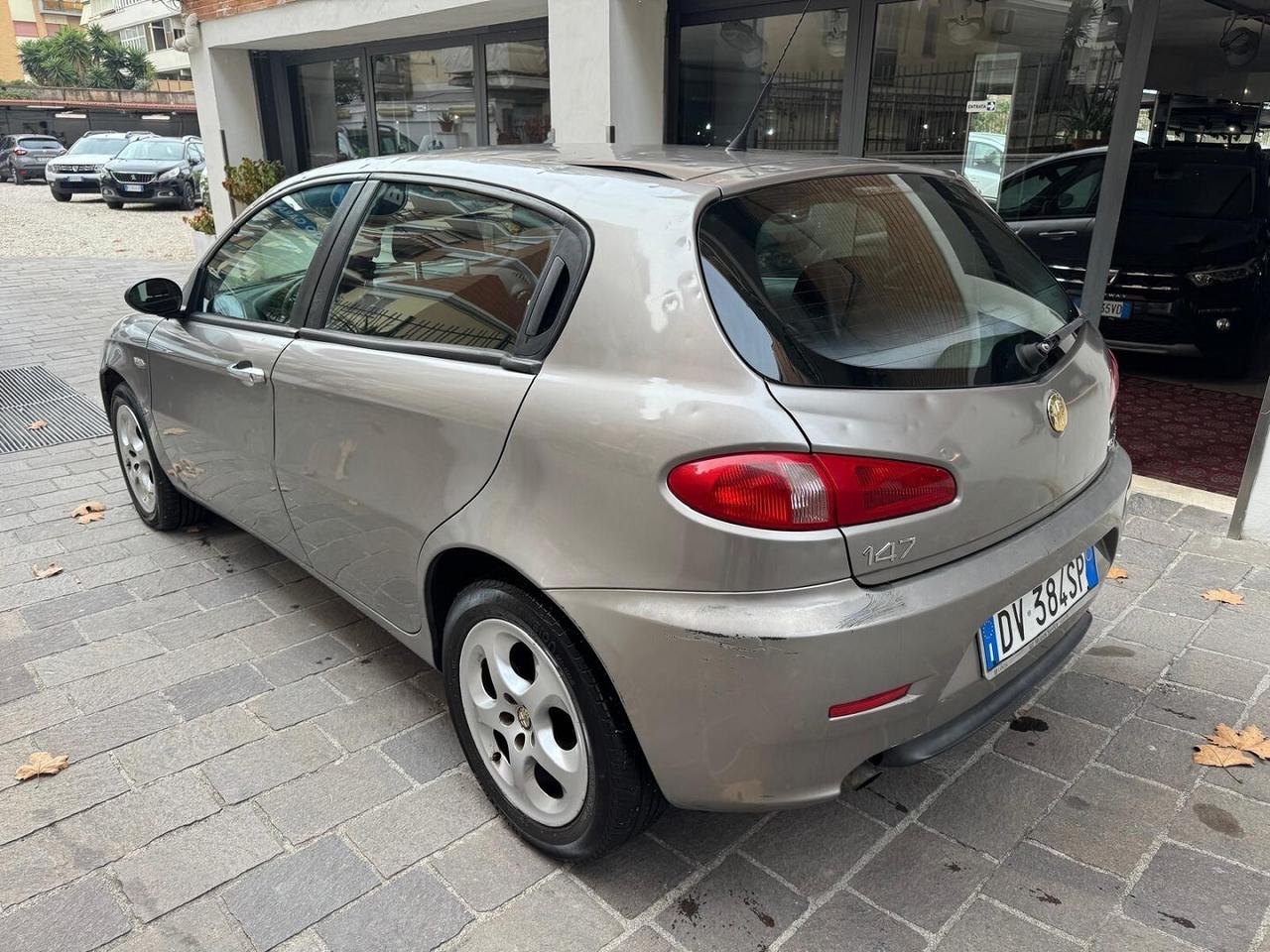 ALFA ROMEO 147 1.6 16V TS 5 porte Distincite GPL
