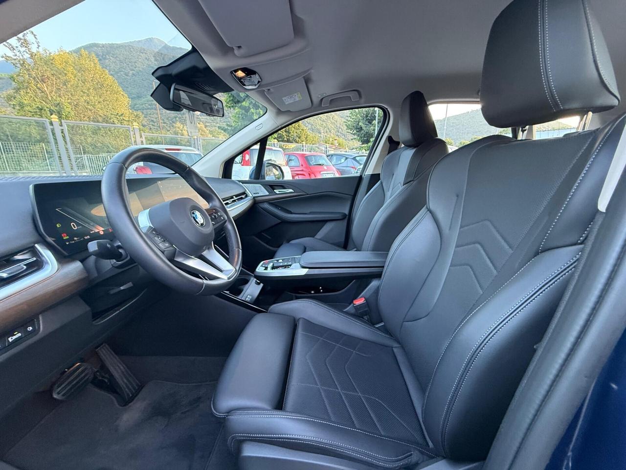 218d Active Tourer Luxury