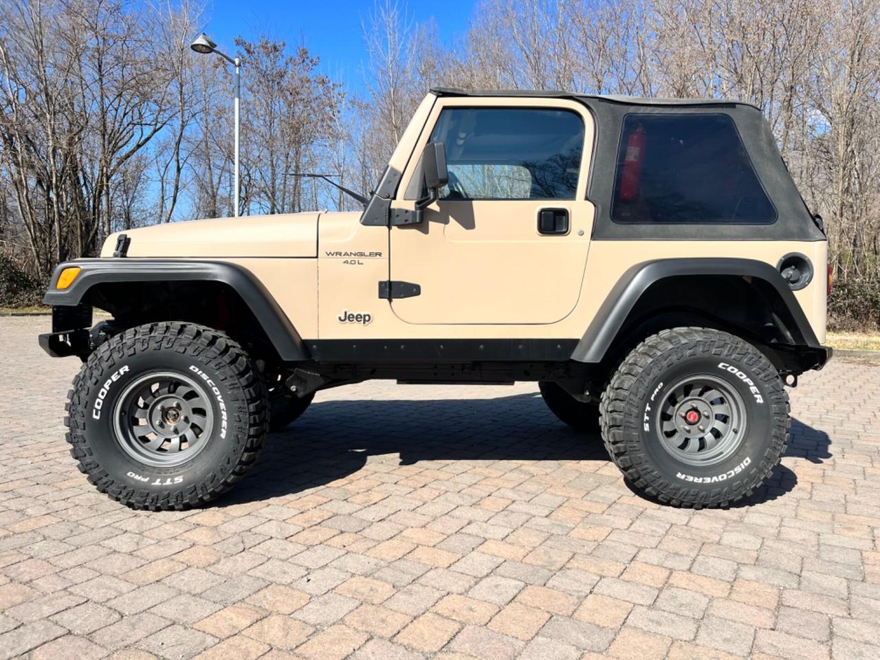 Jeep Wrangler 4.0 cat