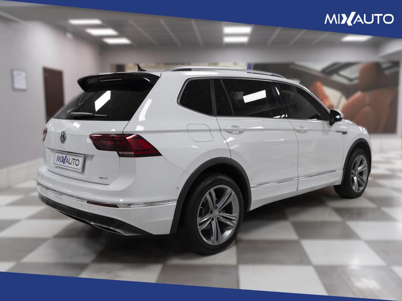 Volkswagen Tiguan 2.0 Allspace BiTDI 4Motion Advanced R-Line 240CV 7 Posti DSG