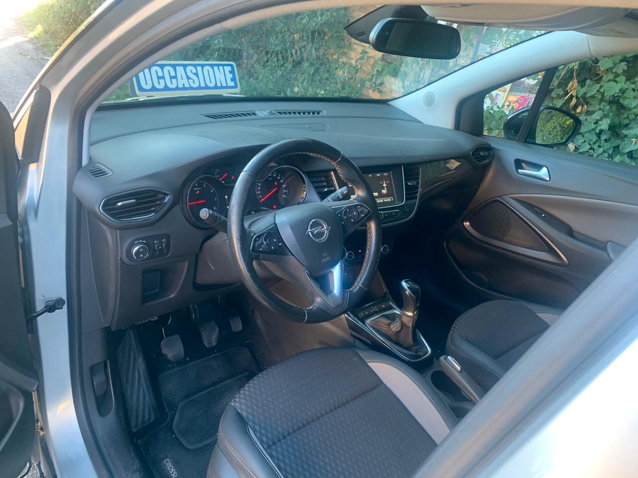 Opel Crossland cosmo benzina, full optional, unico proprietario, tutta tagliandata, 60000 km del 2019, bellissima, neo patentati