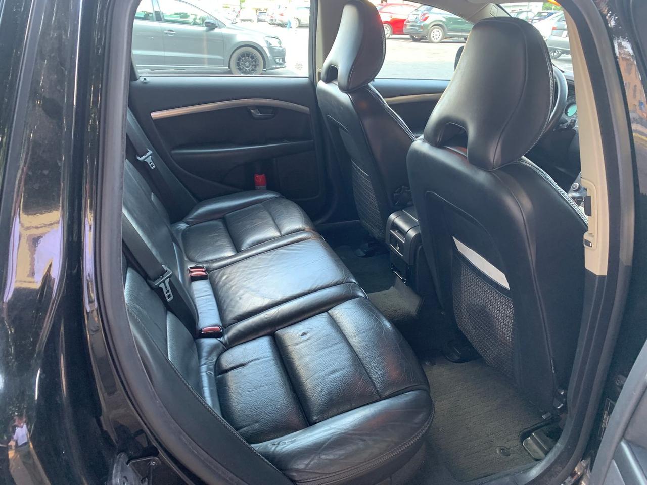 Volvo XC 70 XC70 2.4 D5 Summum #5941