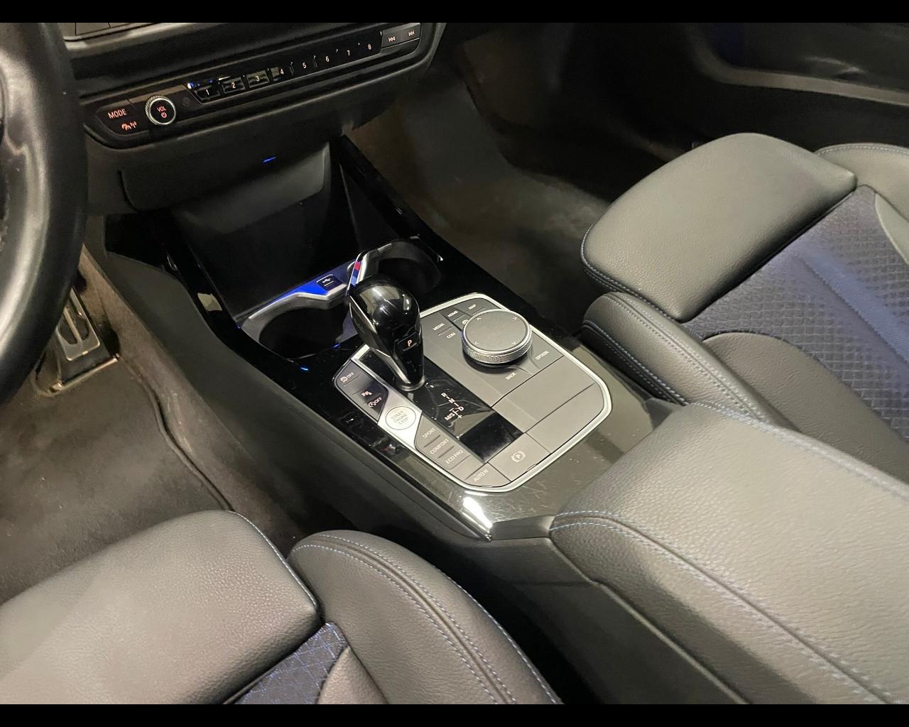 BMW Serie 1 (F40) - 120d 5p. Msport