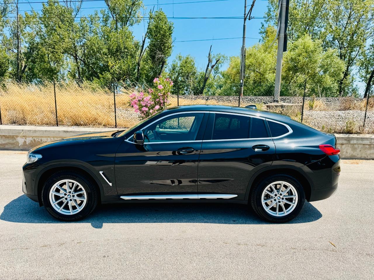 BMW X4 xDrive20d 2023 LED/RetroCam/CarPlay