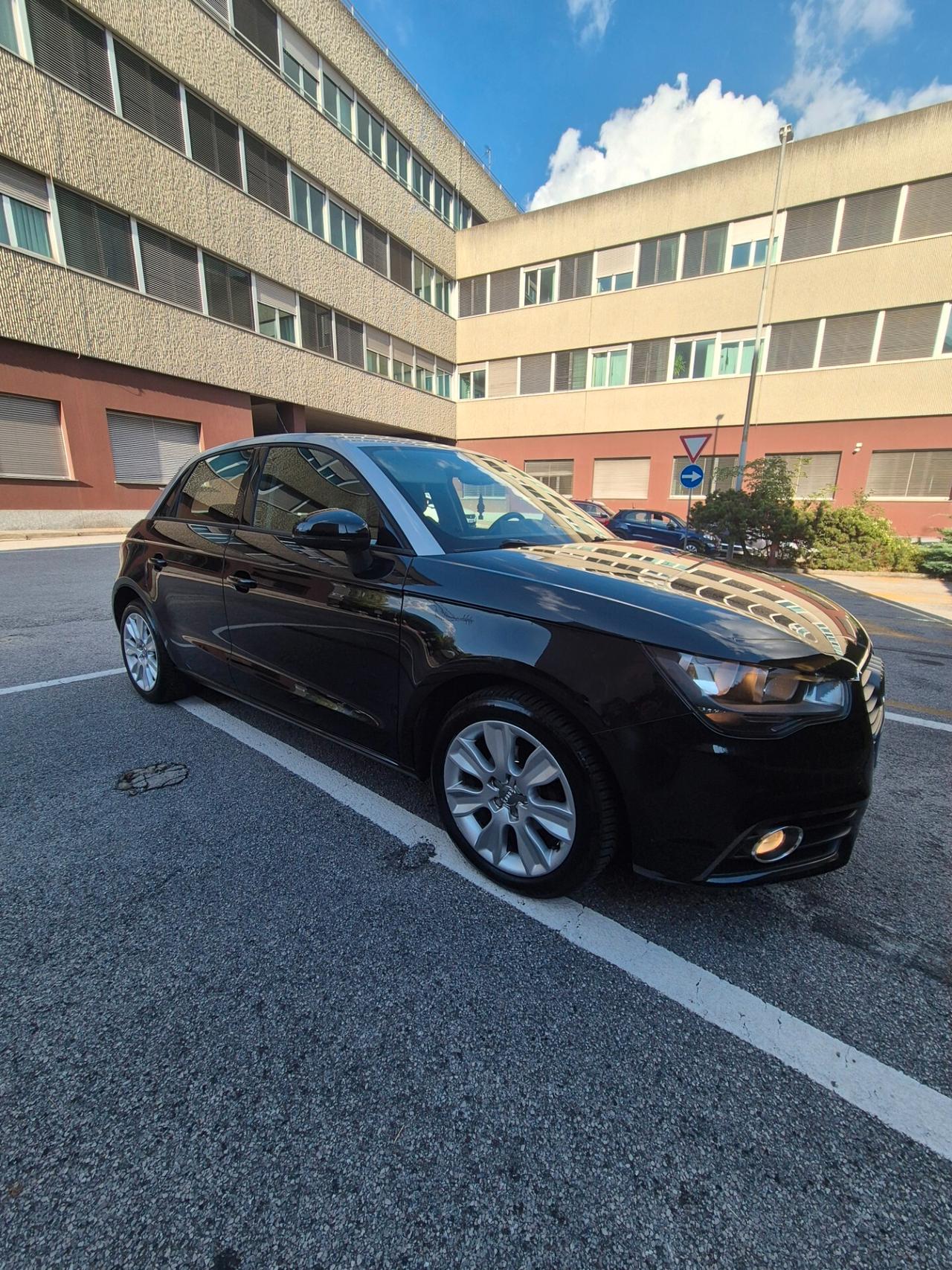 Audi A1 SPB 1.2 TFSI Ambition neo patentati