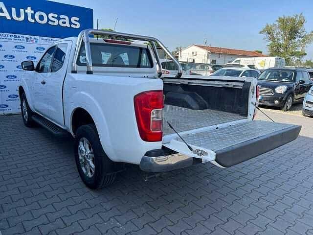 Nissan Navara 2.3 dCi 4WD King Cab Acenta