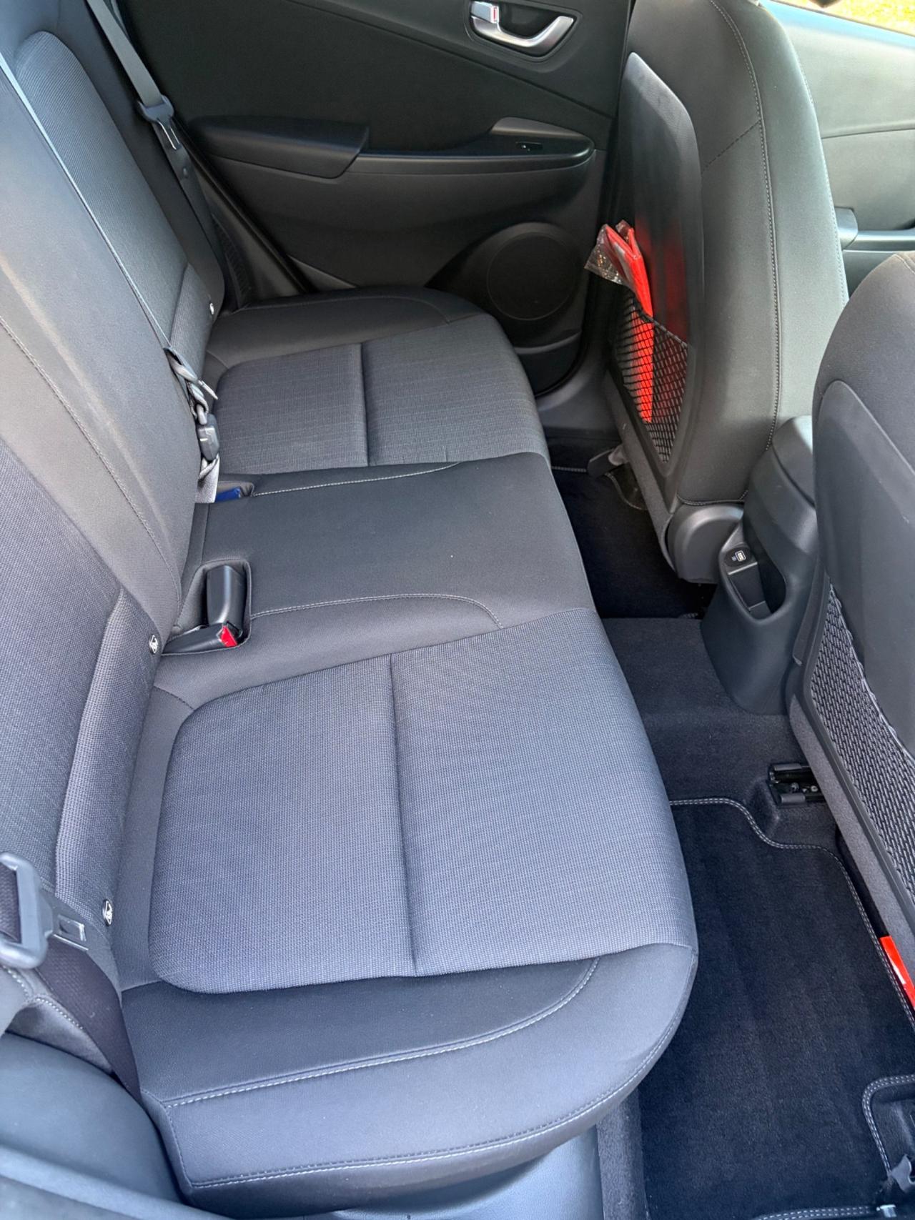 Hyundai Kona 1.0 T-GDI Hybrid 6500 km !!!!!!