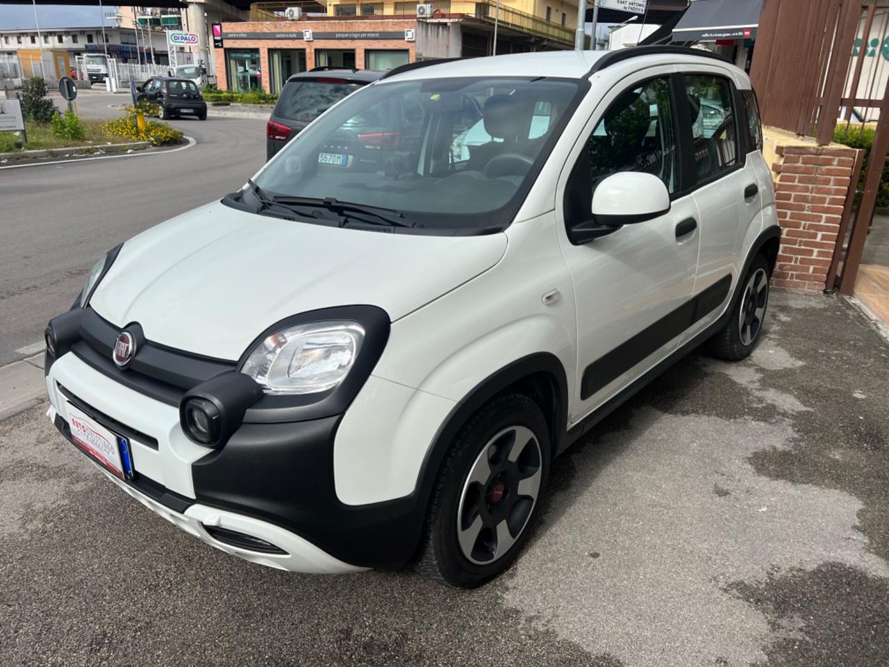 Fiat Panda 1.0 FireFly S&S Hybrid City Cross