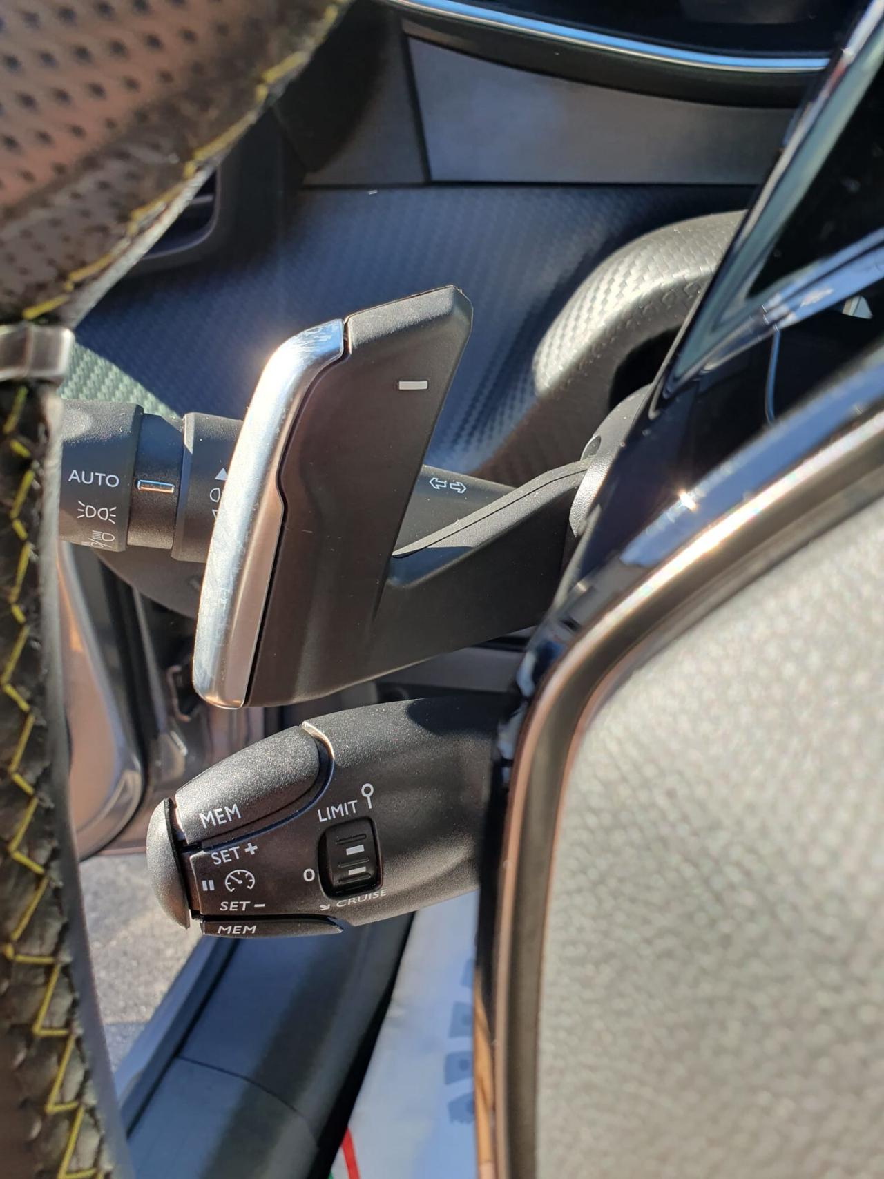 Peugeot 208 PureTech 130 Stop&Start EAT8 5 porte GT