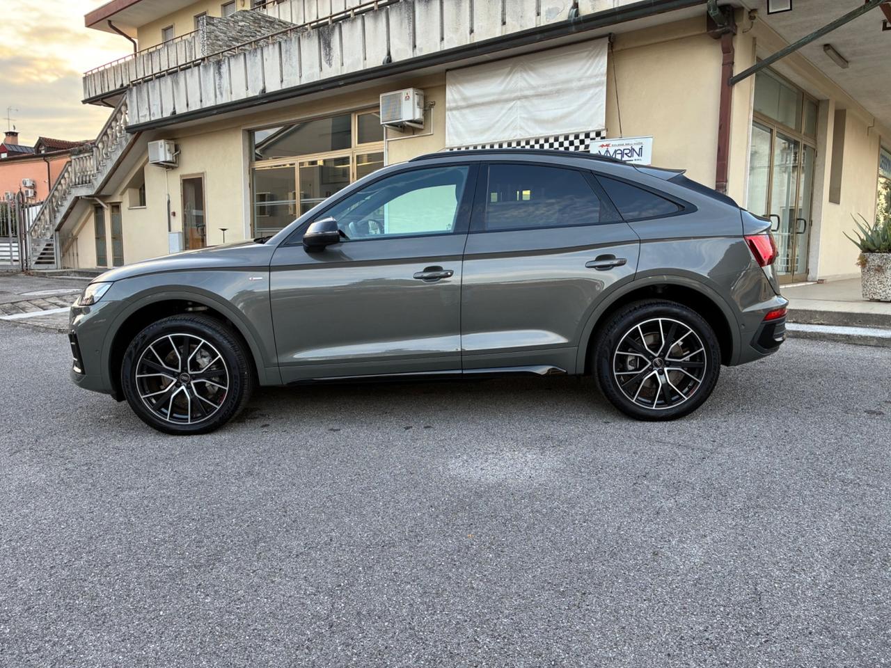 Audi Q5 SPB 40 tdi S LINE IDENTITY BLACK