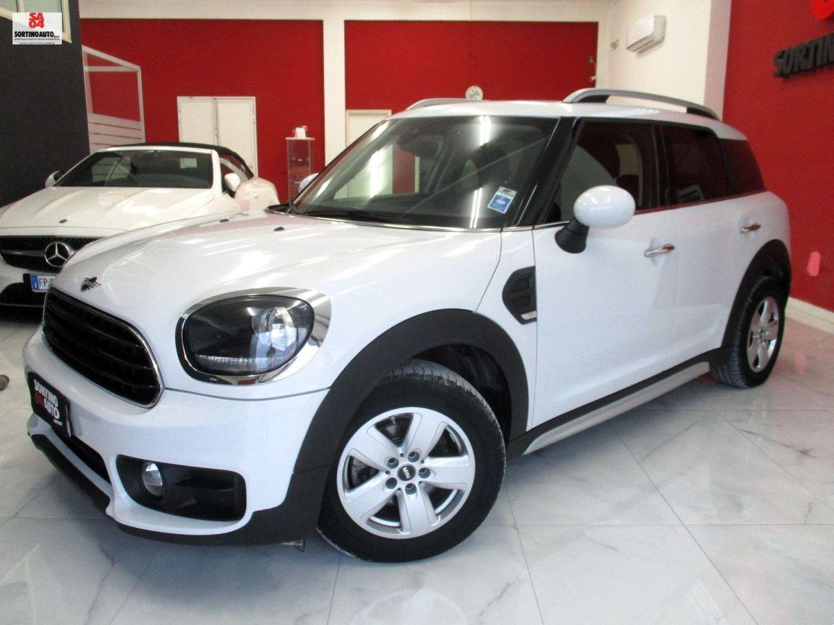 MINI Countryman One D Business 116cv-2019 KM75000