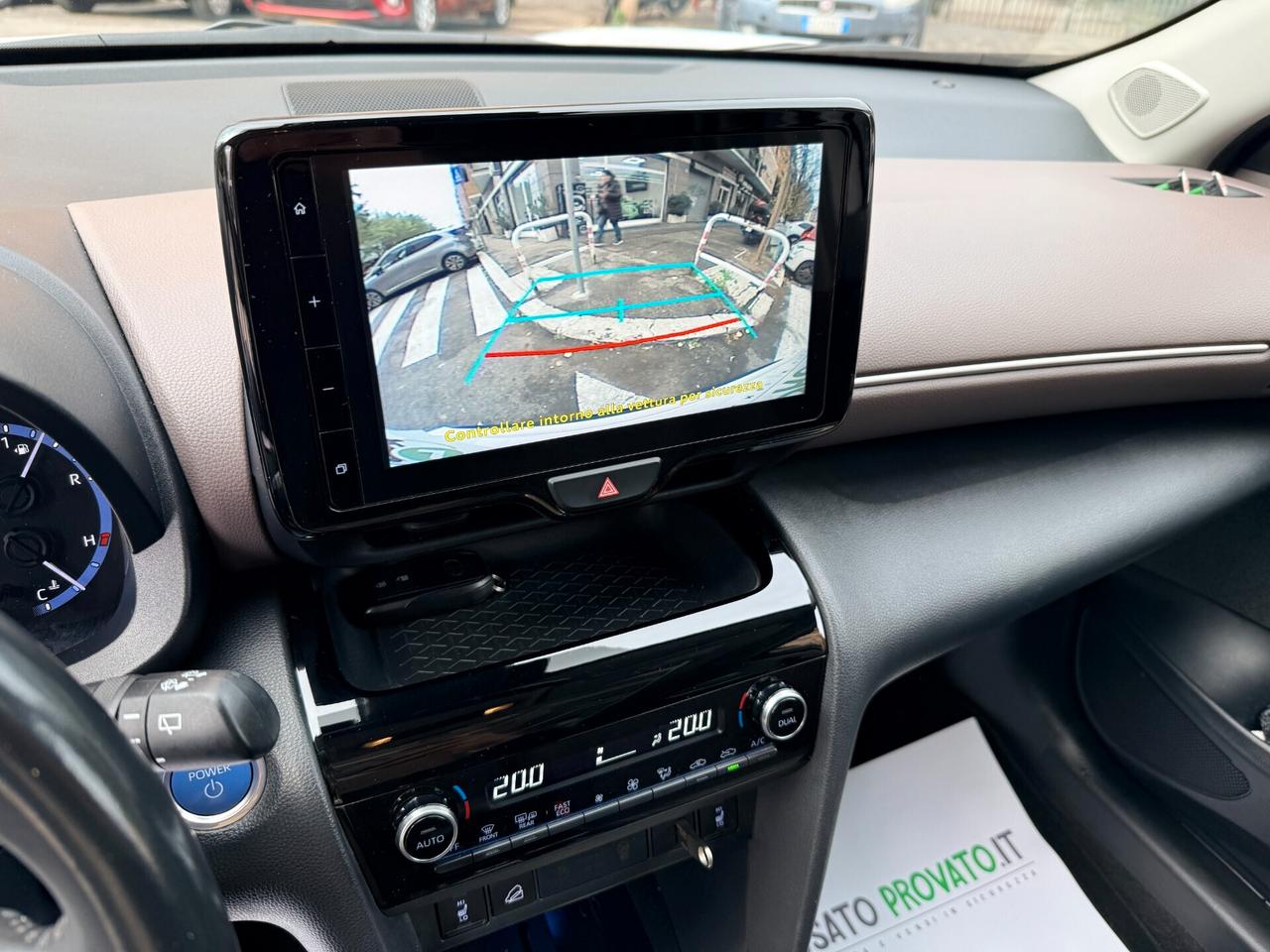 Toyota Yaris Cross 1.5 FULL Hybrid Lounge AWD