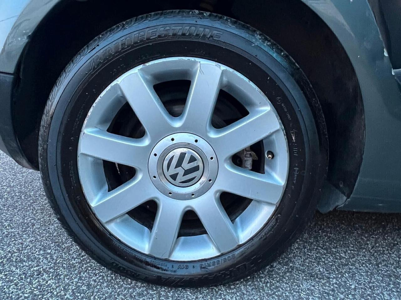 Volkswagen Golf 2.0 16V TDI 5p. Sportline