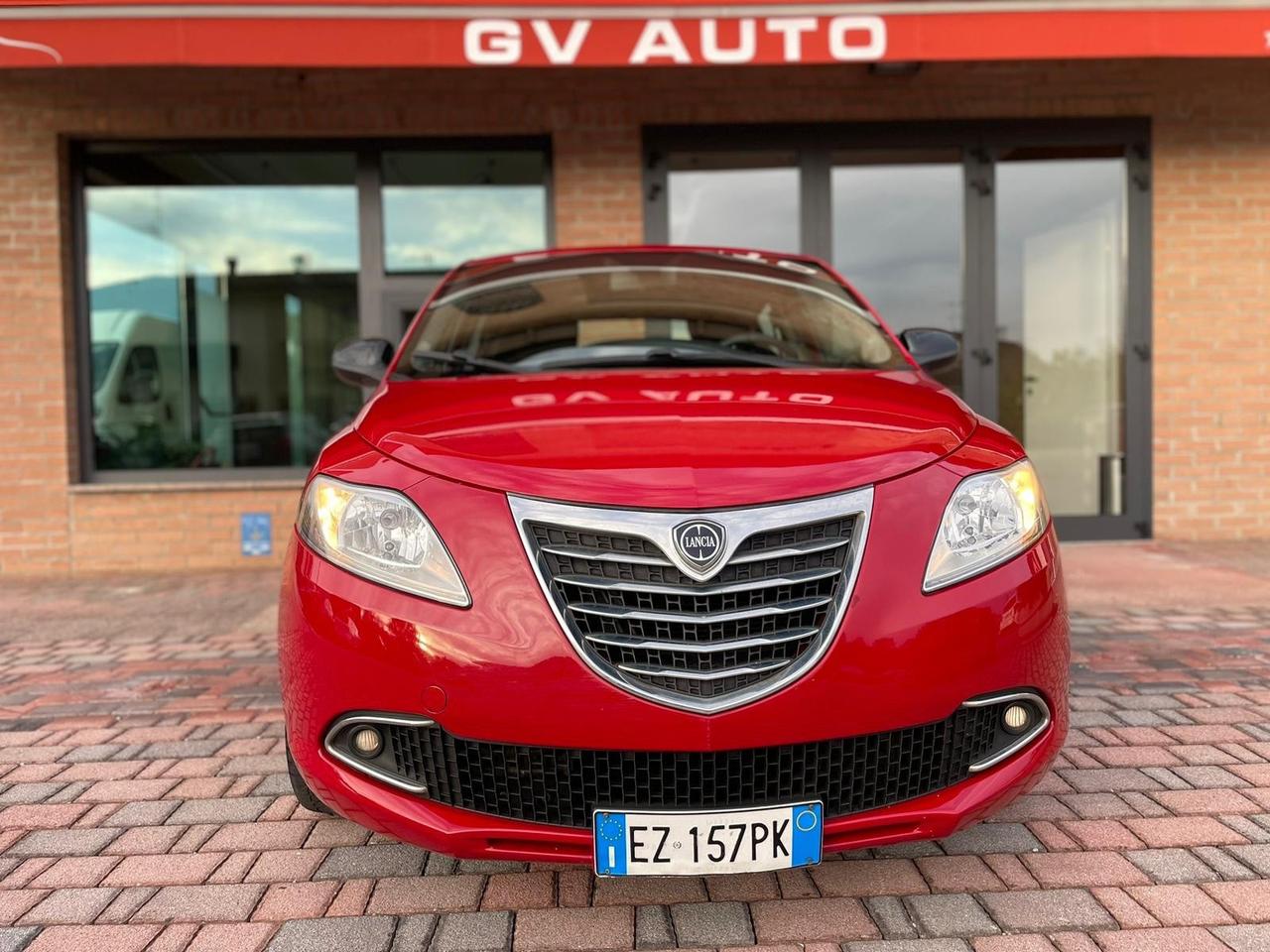 Lancia Ypsilon 1.3 MJT 16V 95 CV 5 porte S&S Gold